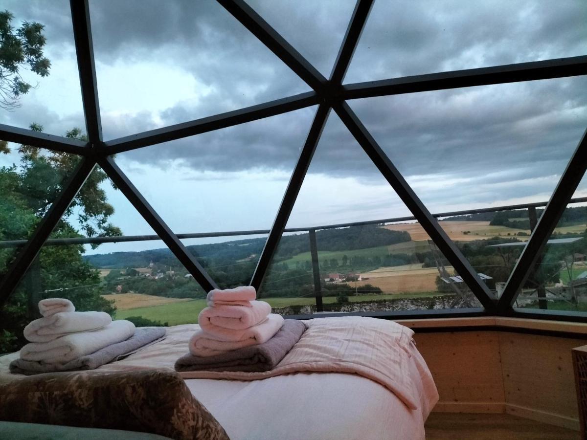 Bed and Breakfast Demeure De La Garenne Montmirail  Екстер'єр фото