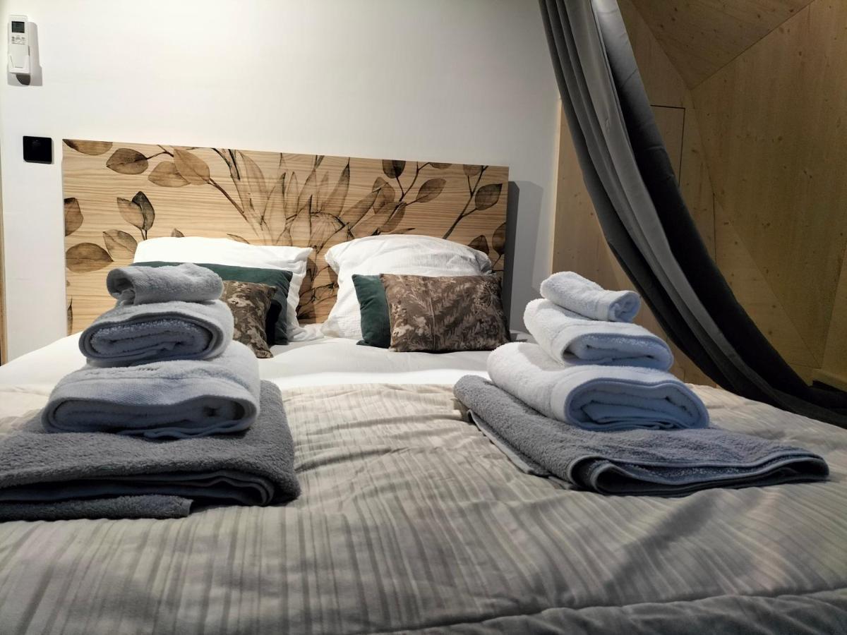 Bed and Breakfast Demeure De La Garenne Montmirail  Екстер'єр фото