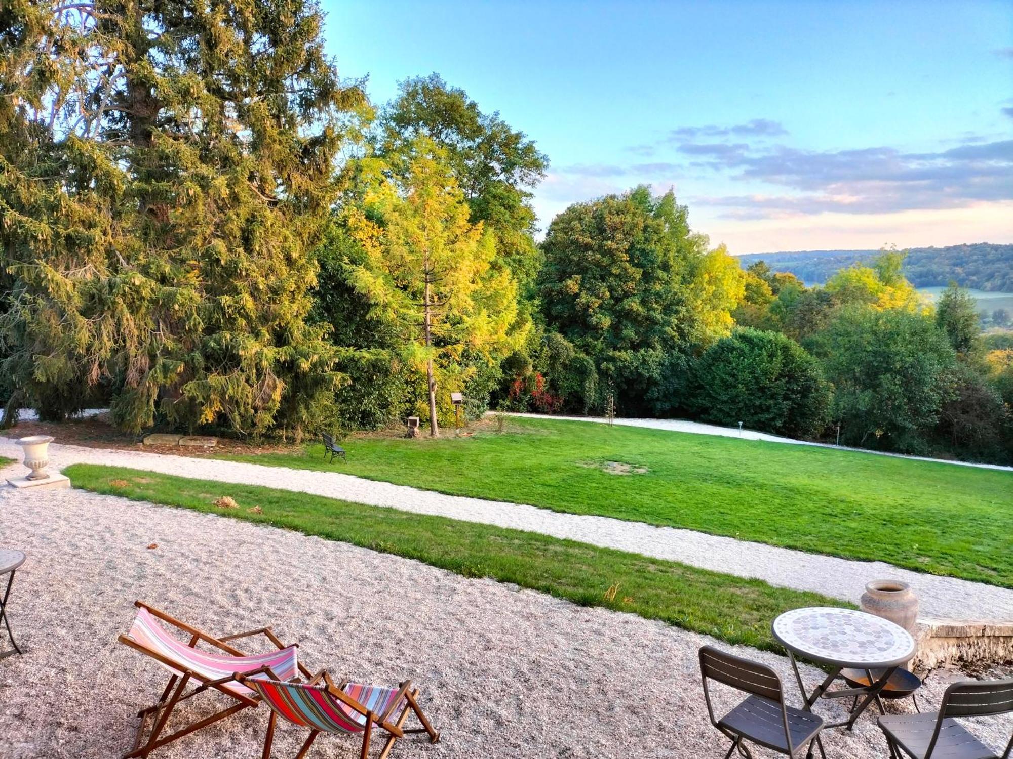 Bed and Breakfast Demeure De La Garenne Montmirail  Екстер'єр фото