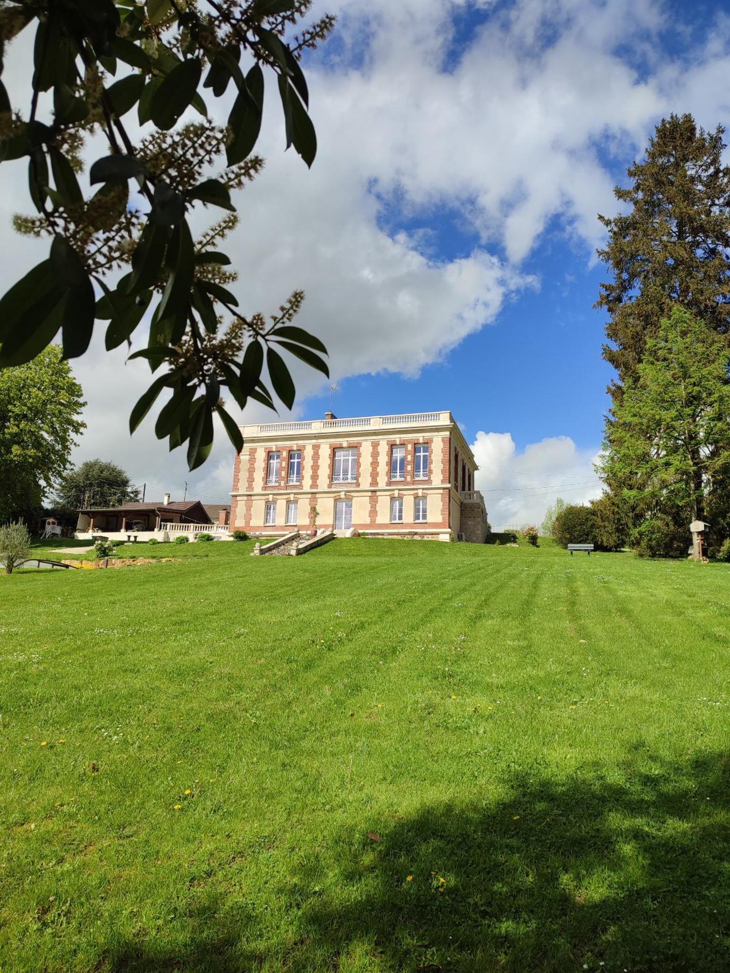Bed and Breakfast Demeure De La Garenne Montmirail  Екстер'єр фото
