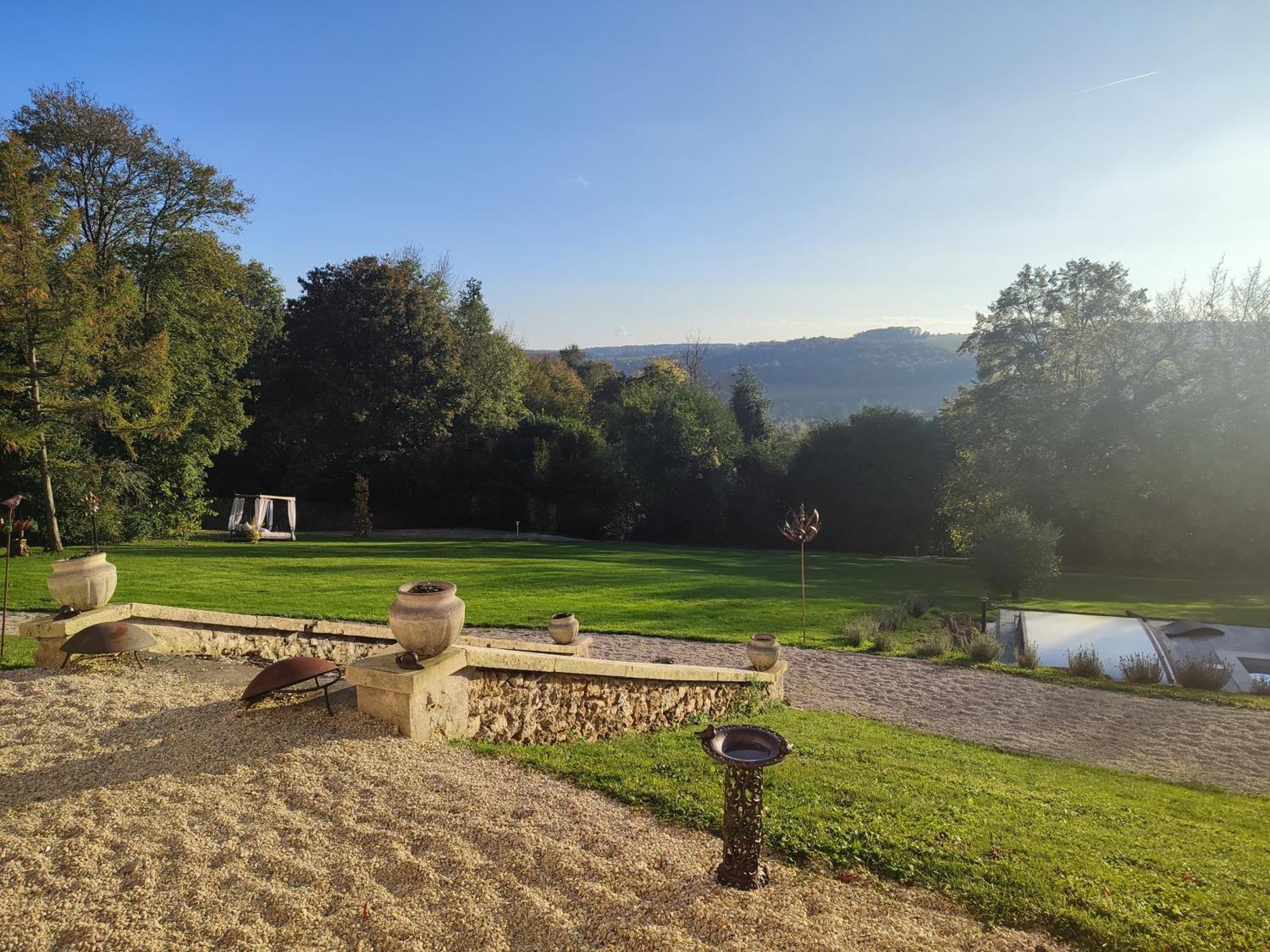 Bed and Breakfast Demeure De La Garenne Montmirail  Екстер'єр фото